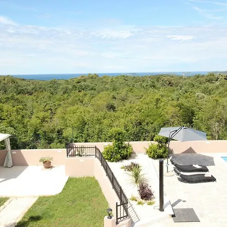 New Holiday - Sea View Villa *